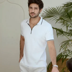 Black Tip Collar T-shirt- Diverge